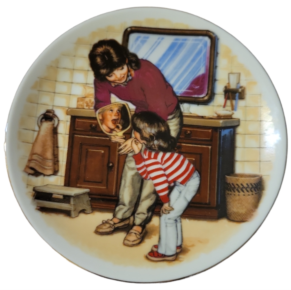Vtg 86 Avon Mother's Day Plate A New Tooth Porcelain 22 Kt Gold NIB